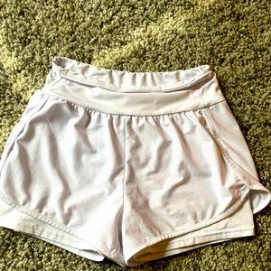 Female White Shorts